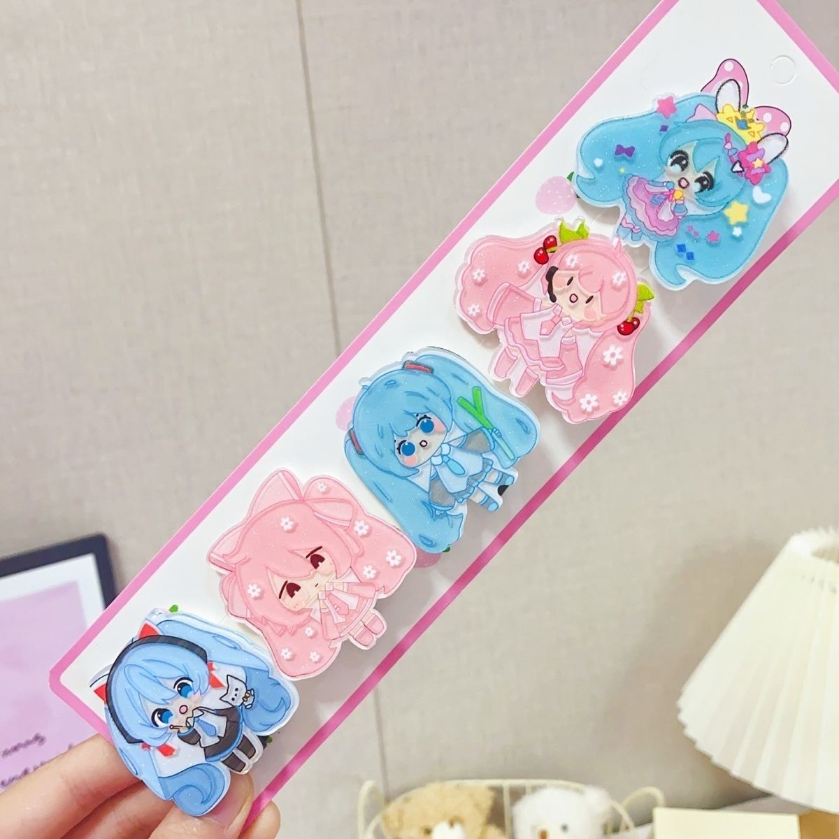 Hatsune Miku cartoon hair clip - đánh giá và giá Cosplay Floating Prop